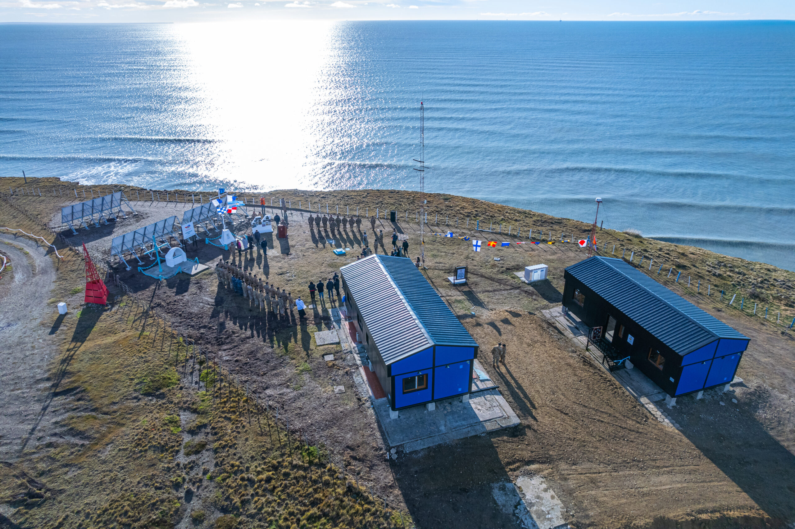 La primera “Casa Modular Sustentable” para nuestra comunidad – En conjunto con Total Energies y la Armada Argentina. 